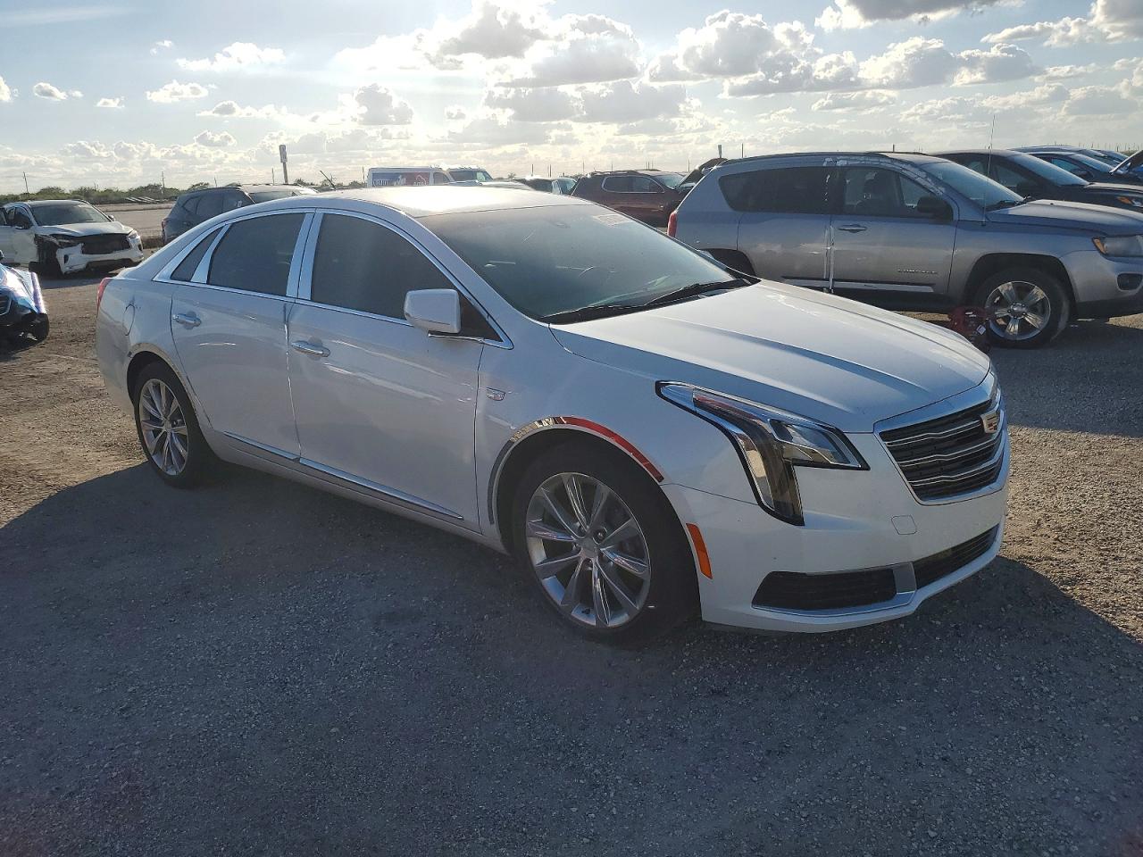 Cadillac Xts 2018 — 5