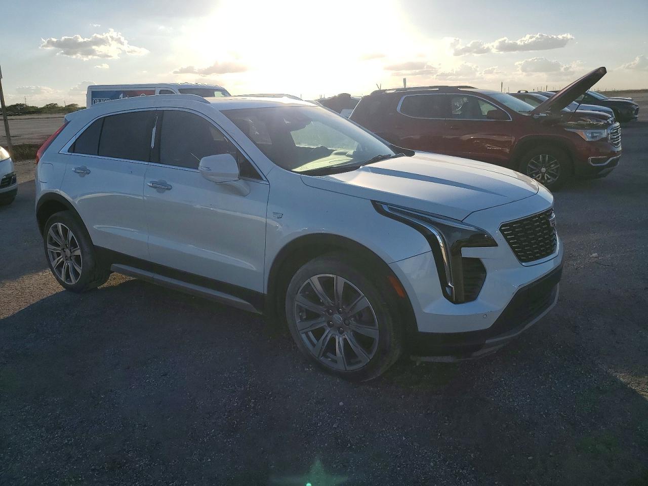 2019 CADILLAC XT4 PREMIUM LUXURY