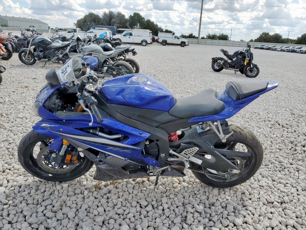 Yamaha YZFR6 2007 — 4