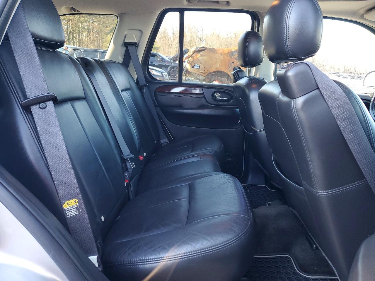 GMC Envoy 2006 — 12