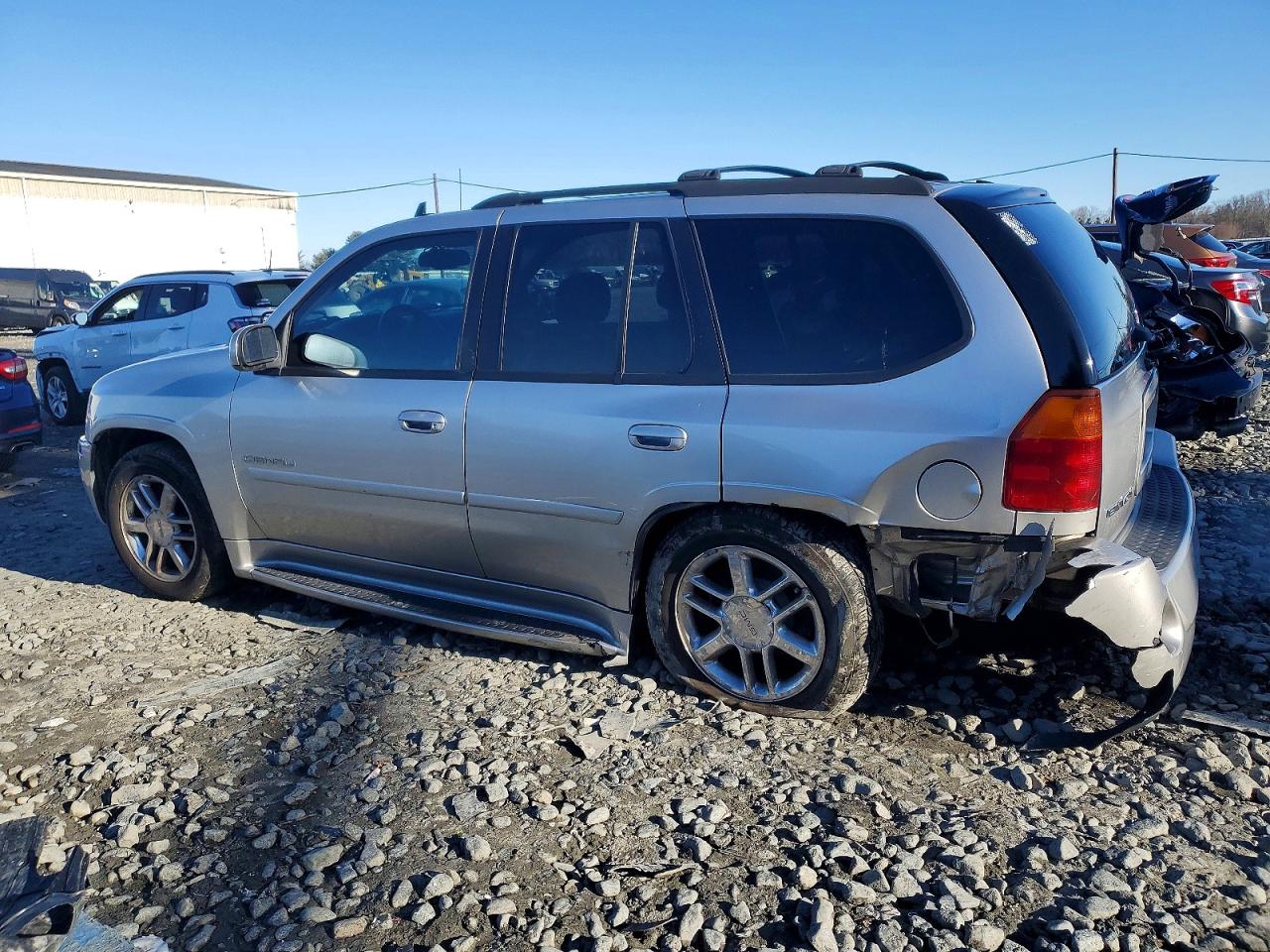 GMC Envoy 2006 — 3