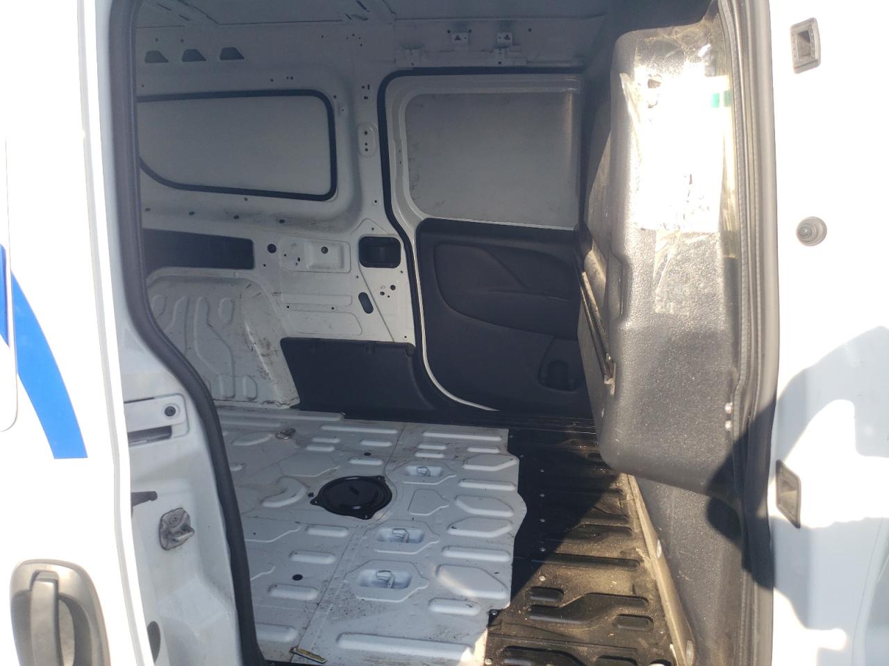 RAM Promaster 1500 2022 — 12