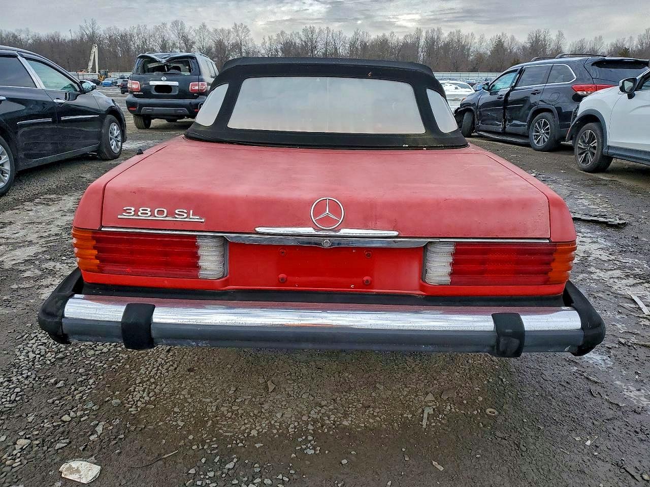 Mercedes-Benz 380 1985 — 7