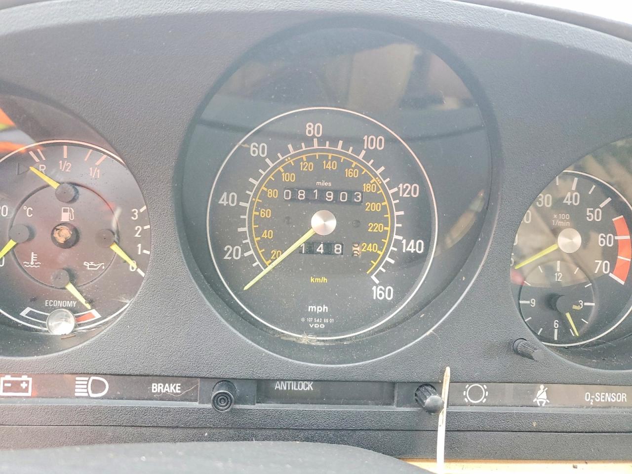 Mercedes-Benz 380 1985 — 10