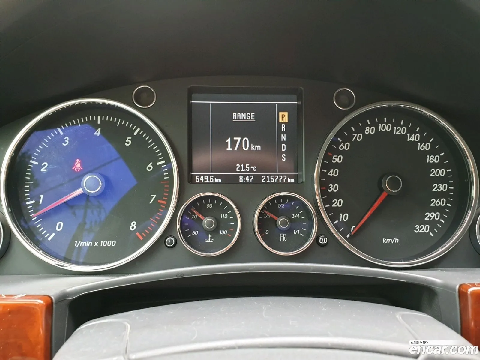 Volkswagen Touareg 2005 — 12