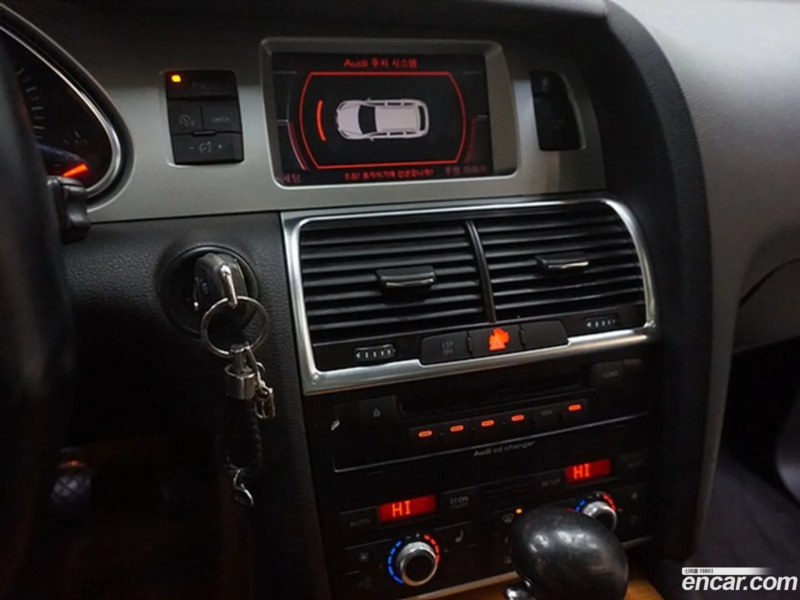 Audi Q7 2009 — 16