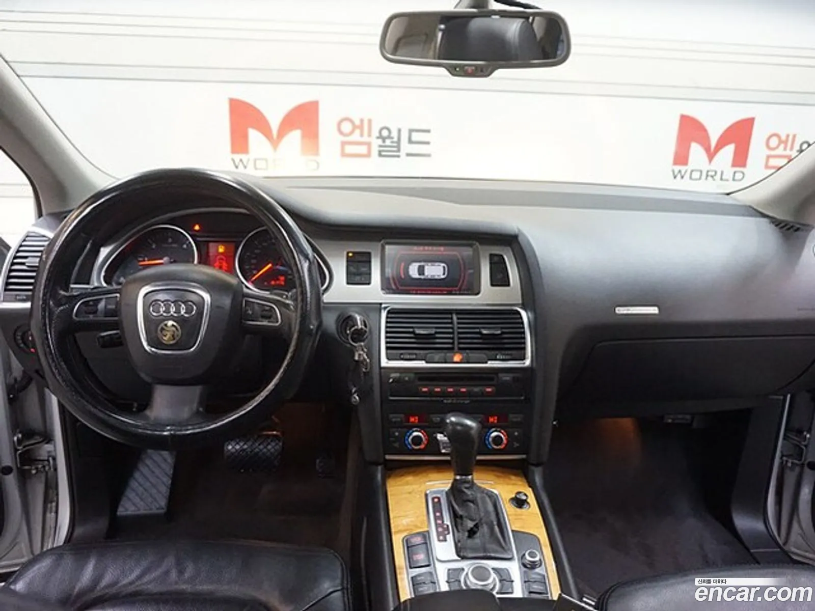 Audi Q7 2009 — 18