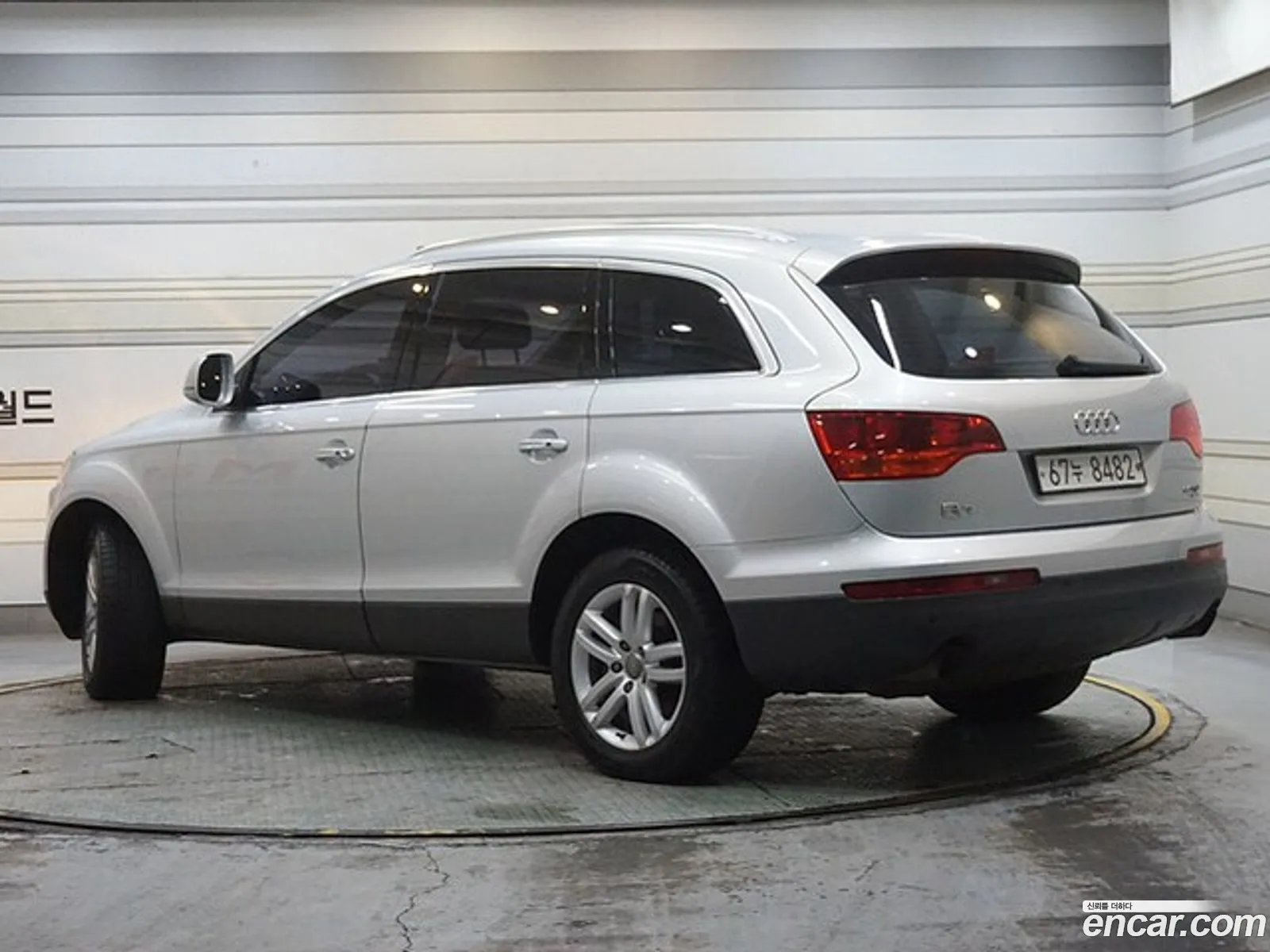 Audi Q7 2009 — 4