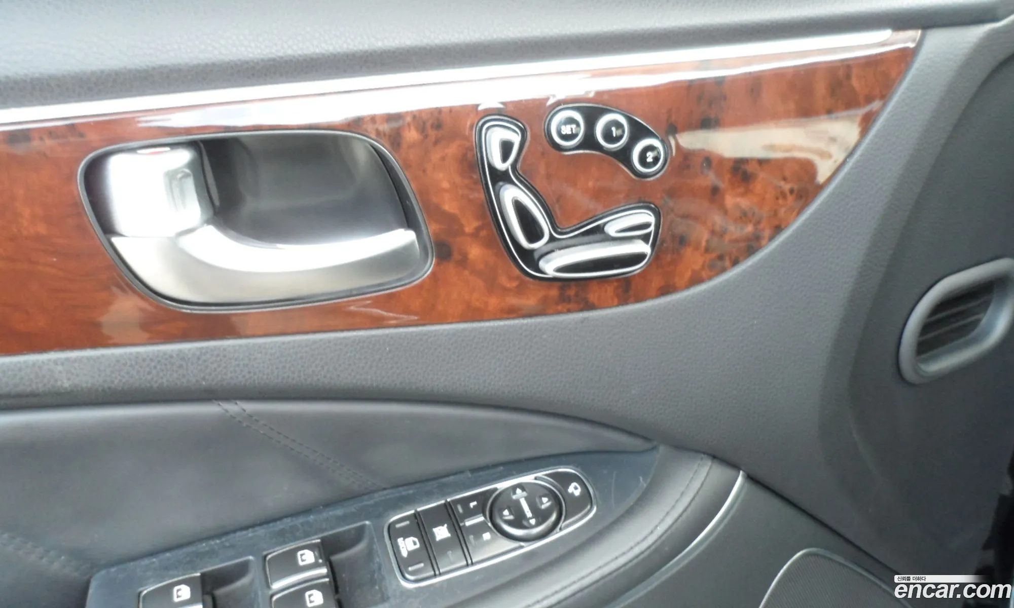 Hyundai Equus 2011 — 5