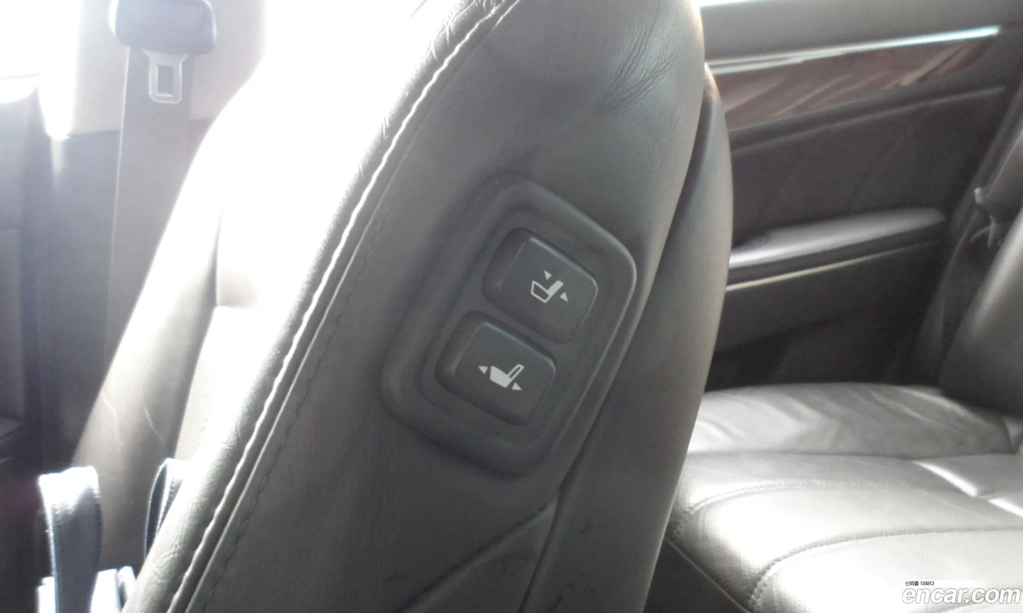 Hyundai Equus 2011 — 10