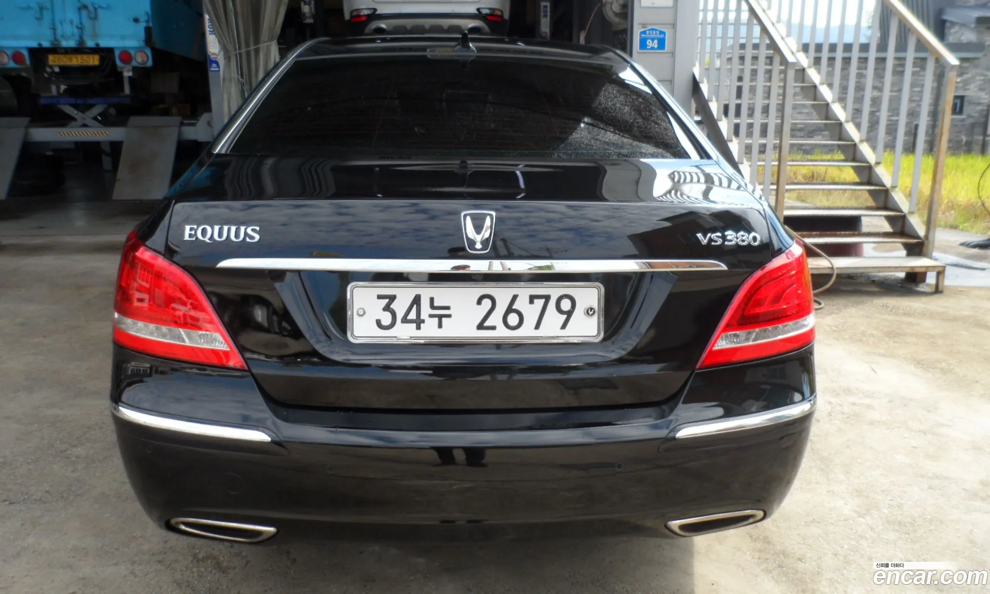Hyundai Equus 2011 — 2