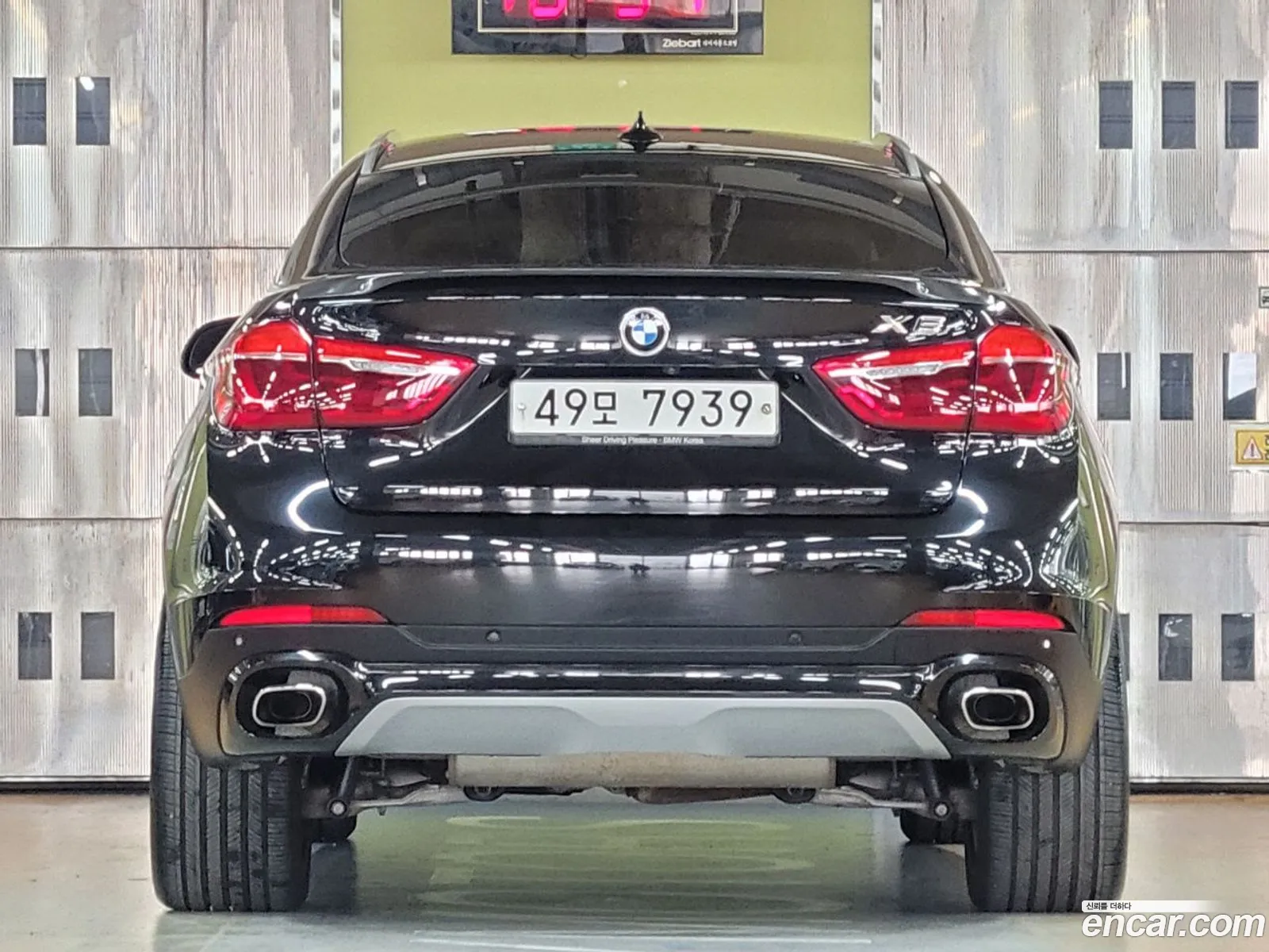 BMW X6 2018 — 14