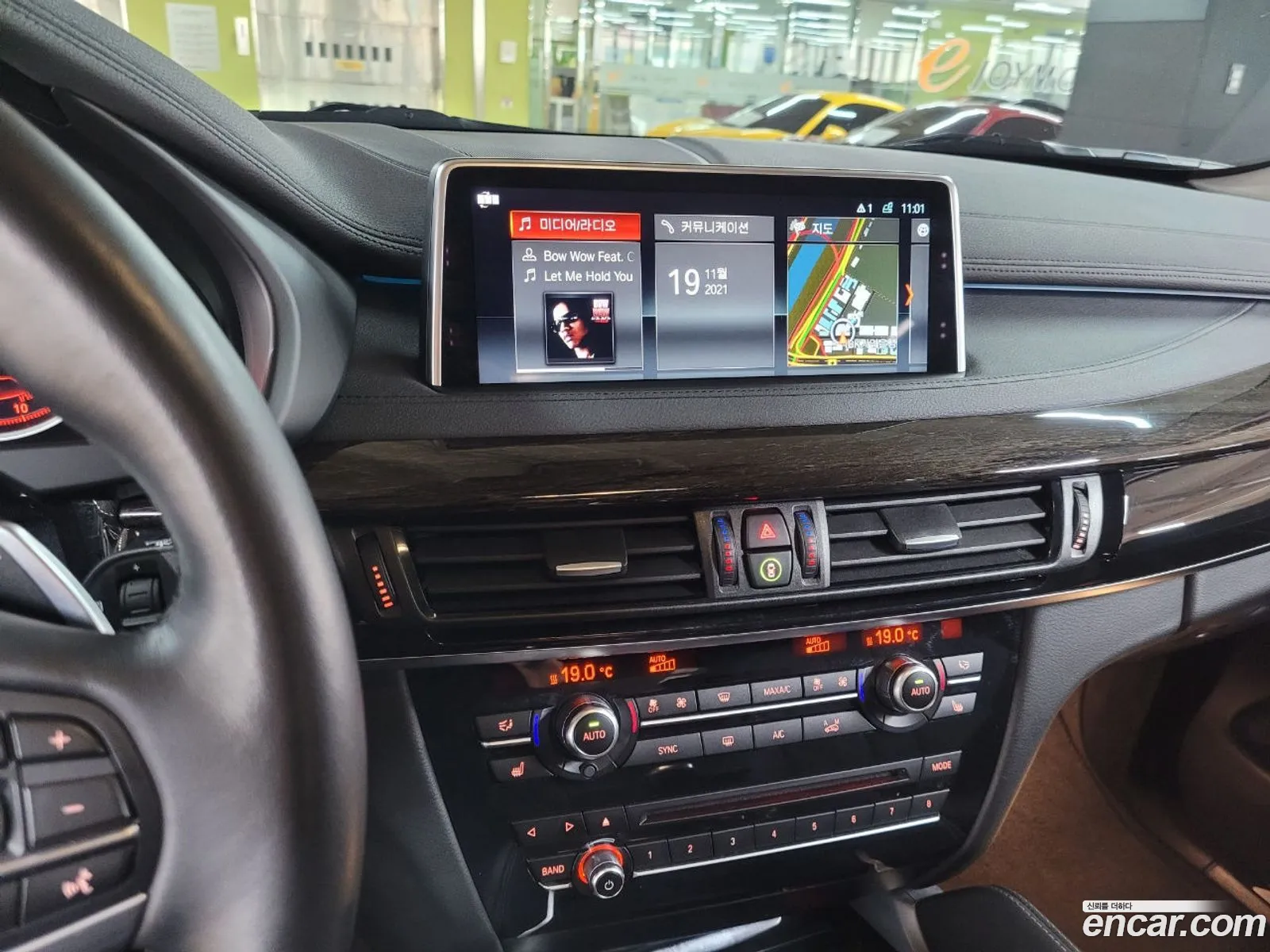 BMW X6 2018 — 20