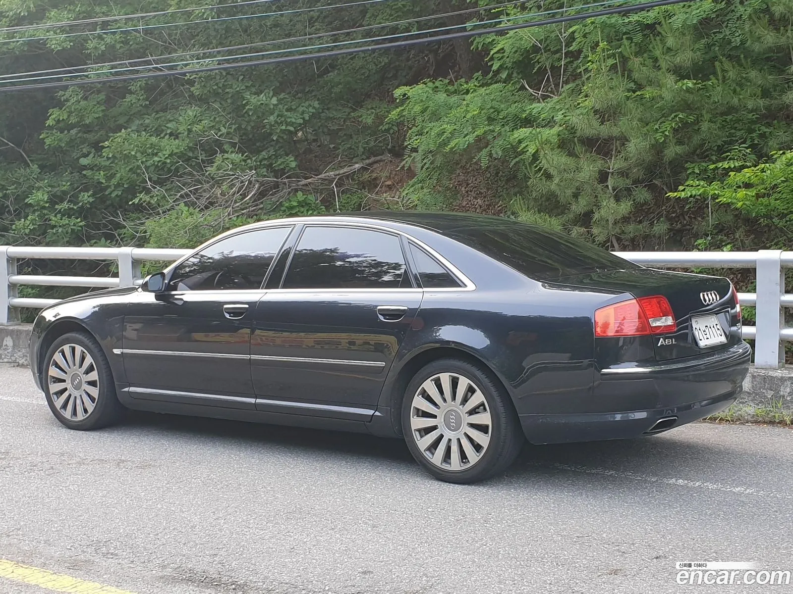Audi A8 2005 — 19