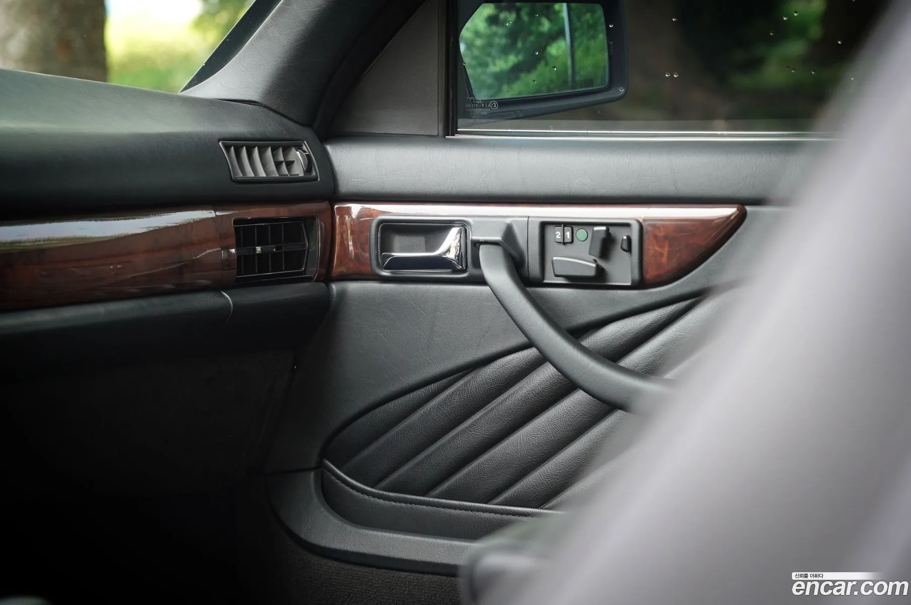 Mercedes-Benz SEL/SEC 1991 — 14
