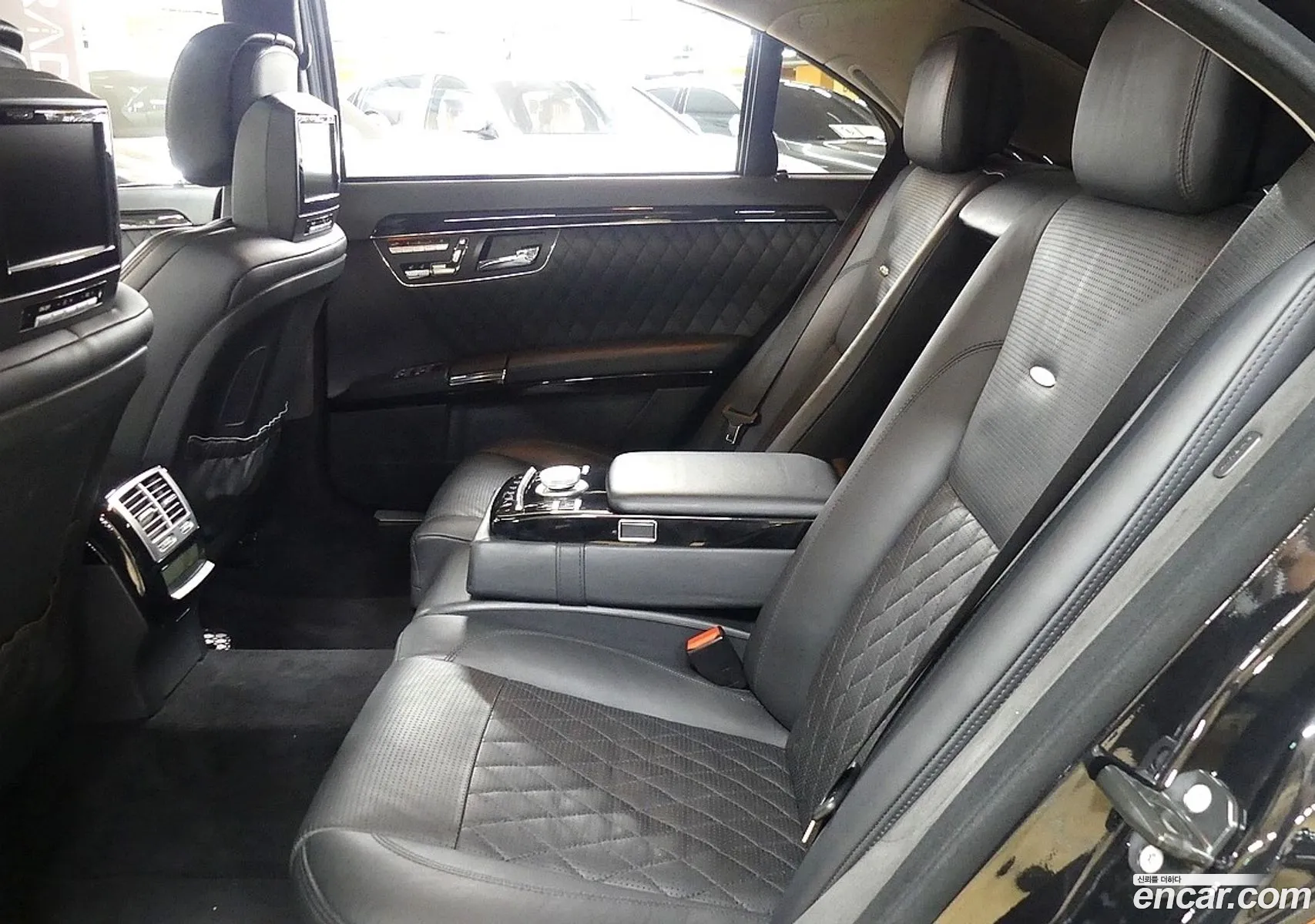 Mercedes-Benz S-Class W221 2008 — 18