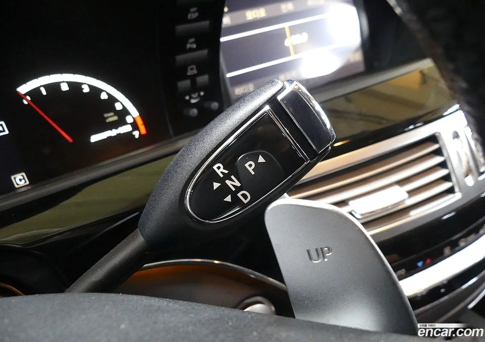 Mercedes-Benz S-Class W221 2008 — 7