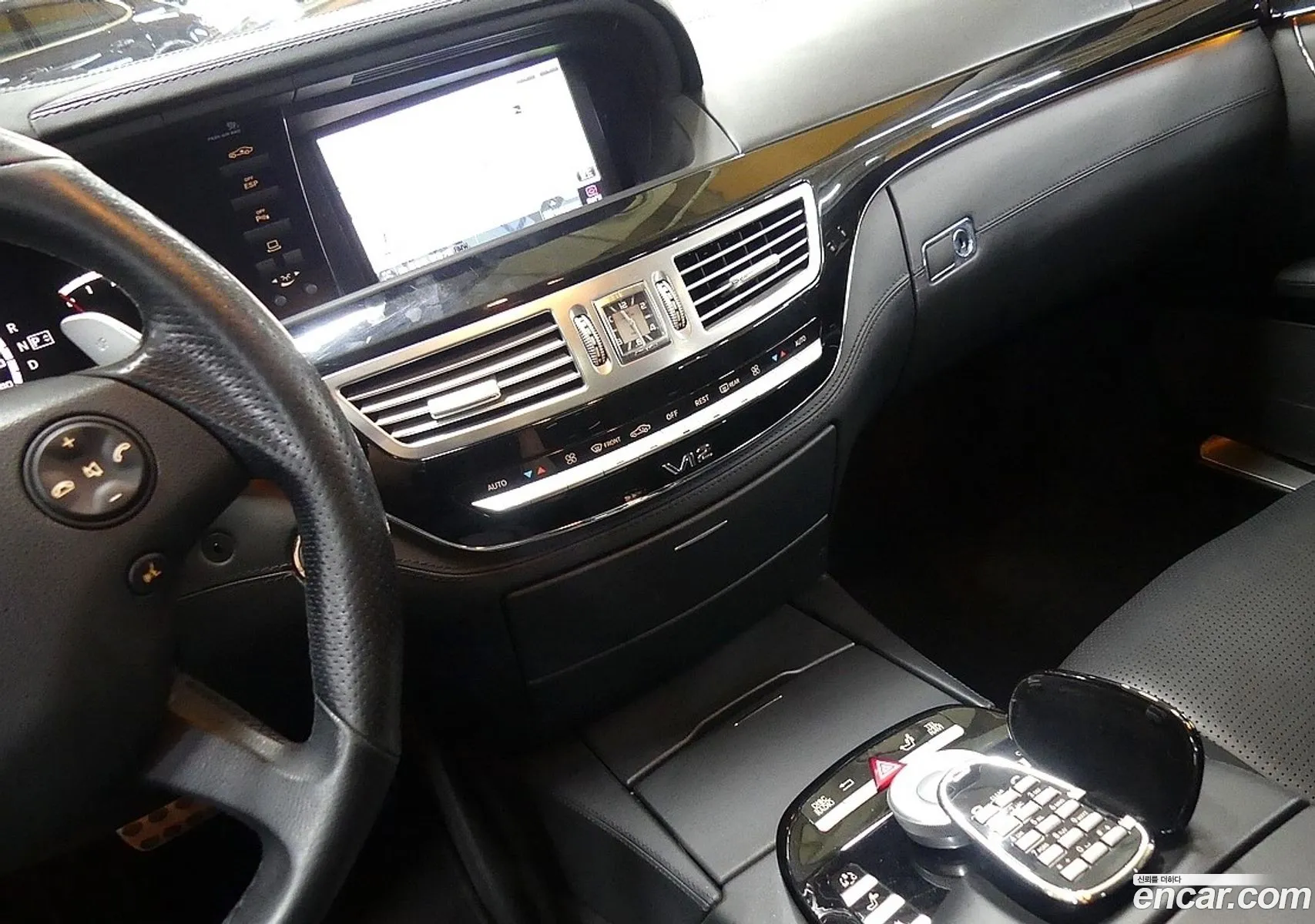 Mercedes-Benz S-Class W221 2008 — 13