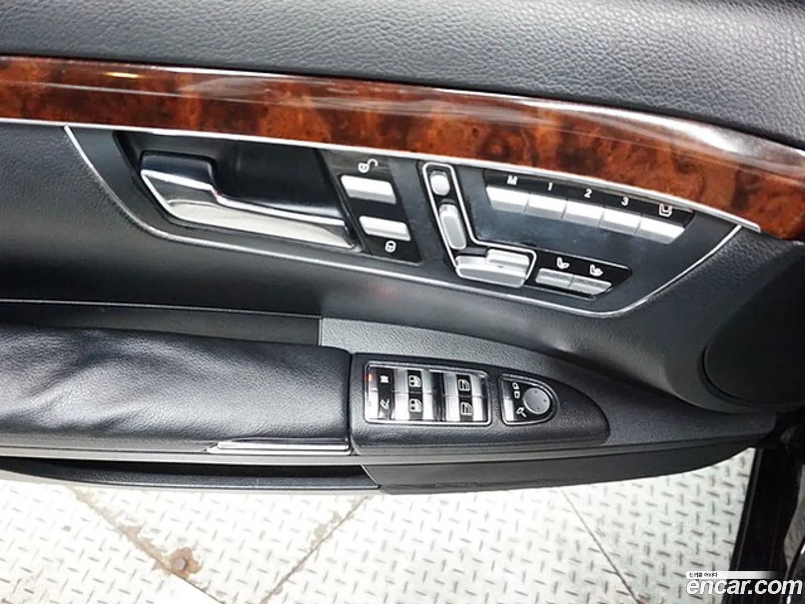 Mercedes-Benz S-Class W221 2008 — 3