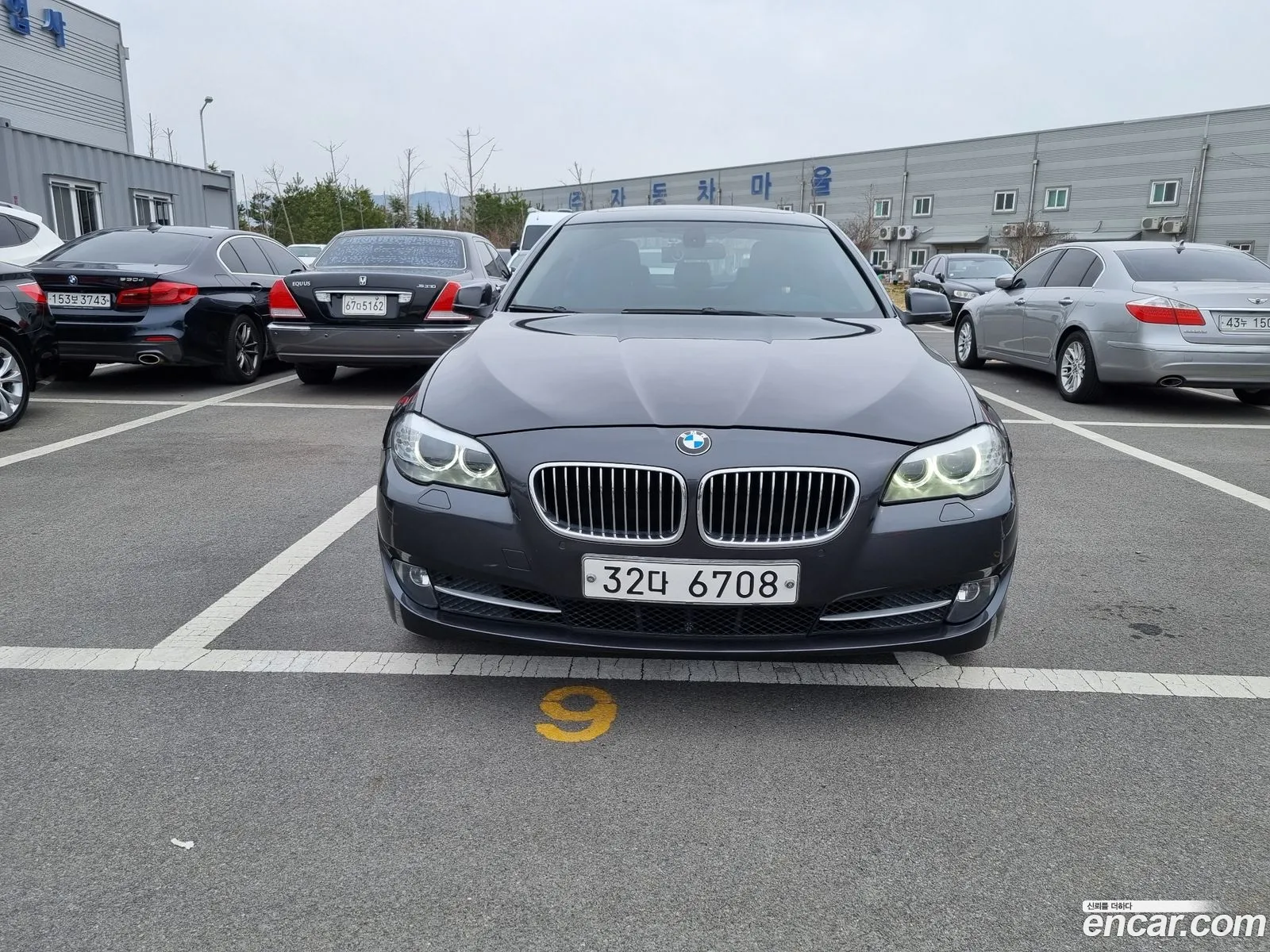 BMW 5 Series 2011 — 11