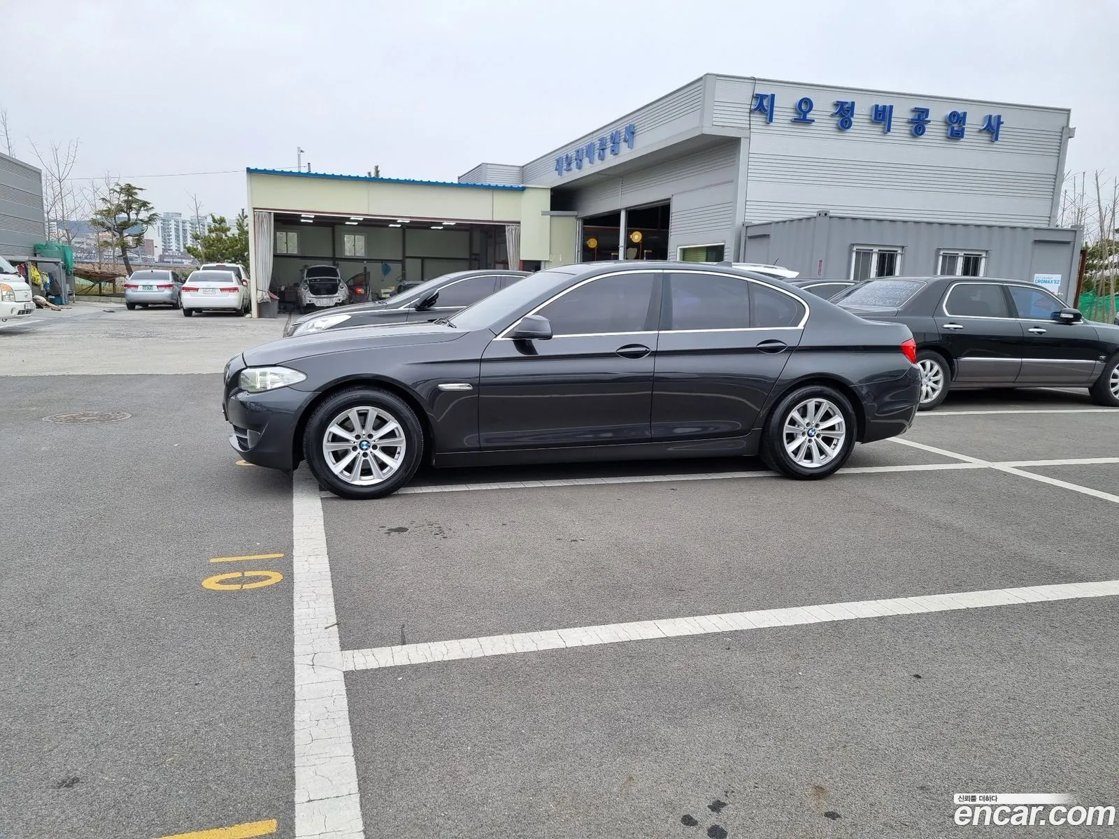 BMW 5 Series 2011 — 10