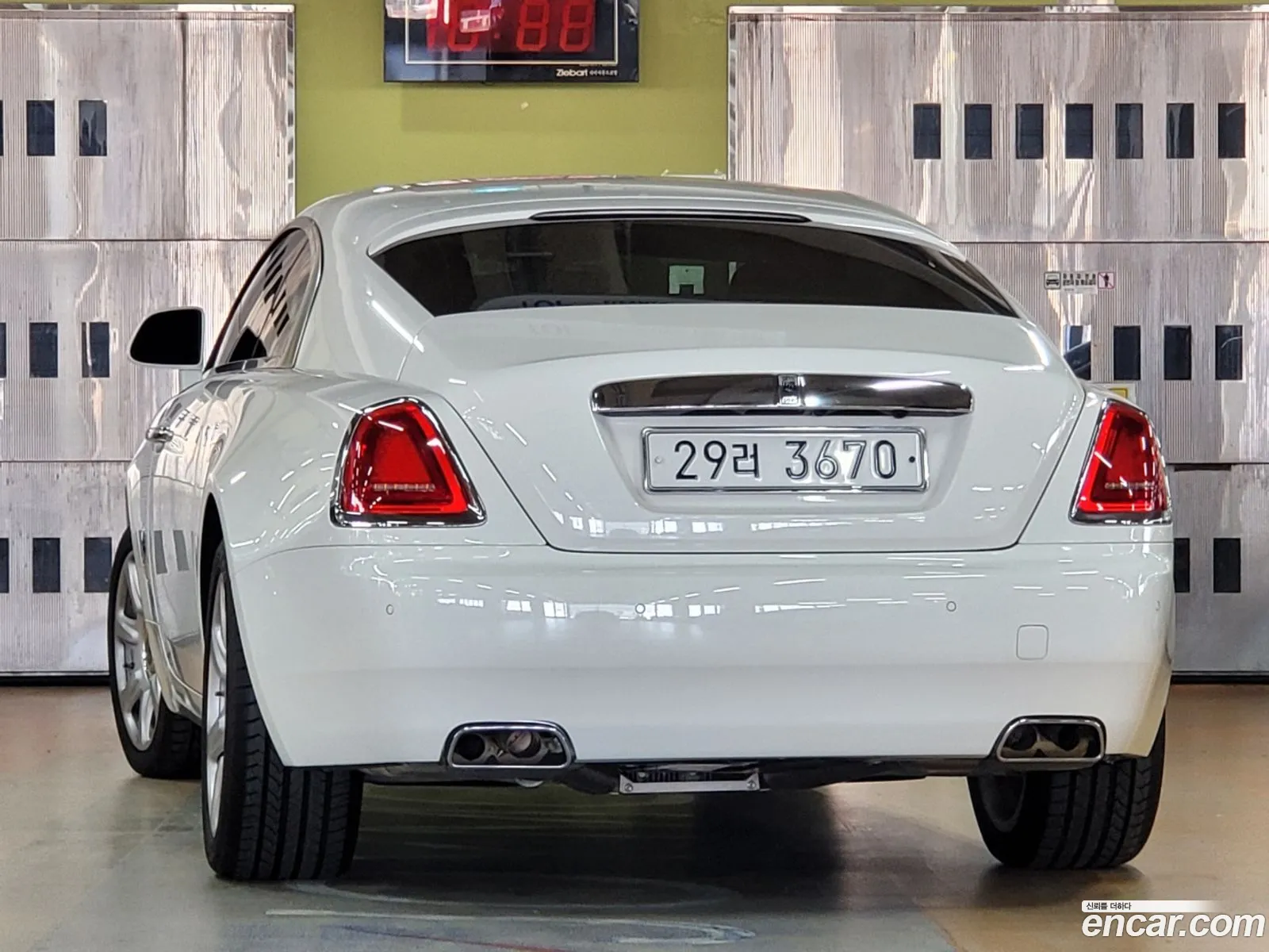 Rolls-Royce Wraith 2015 — 9