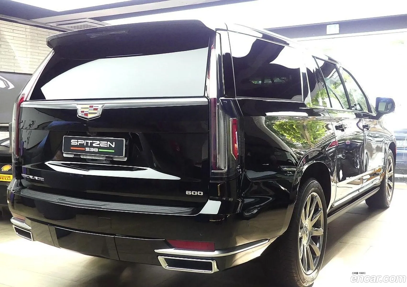 Cadillac Escalade 2022 — 7