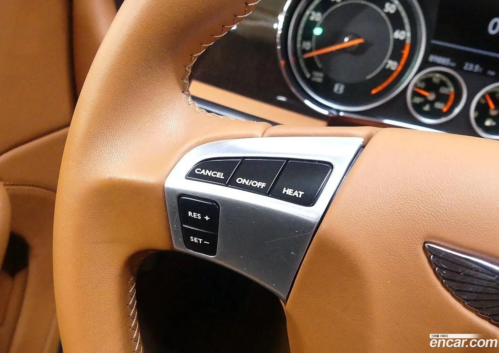 Bentley Continental GT 2014 — 11