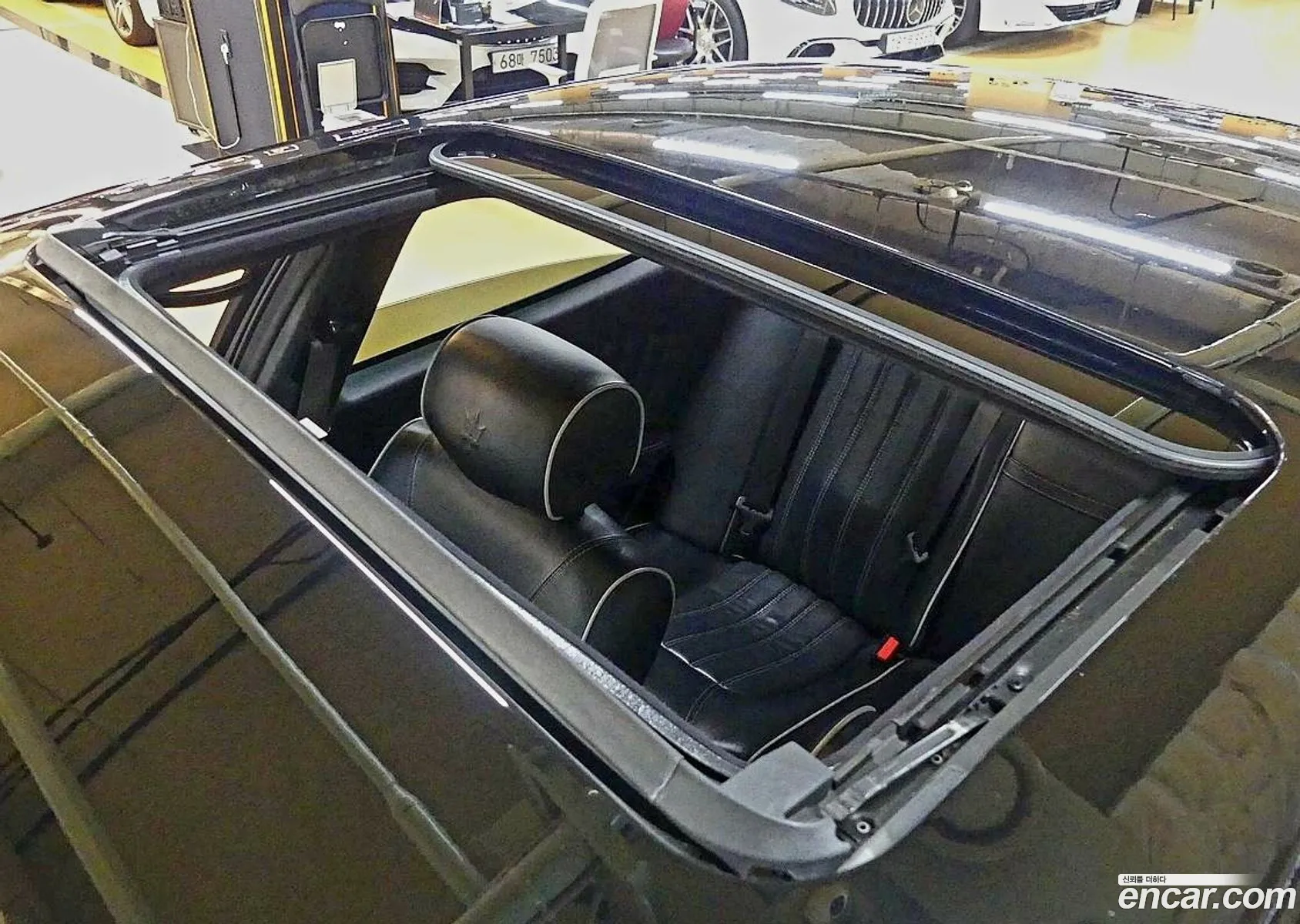 Maserati Quattroporte 2008 — 12