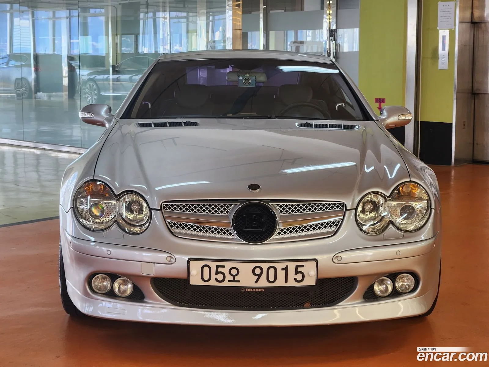 Mercedes-Benz SL-Class 2002 — 19