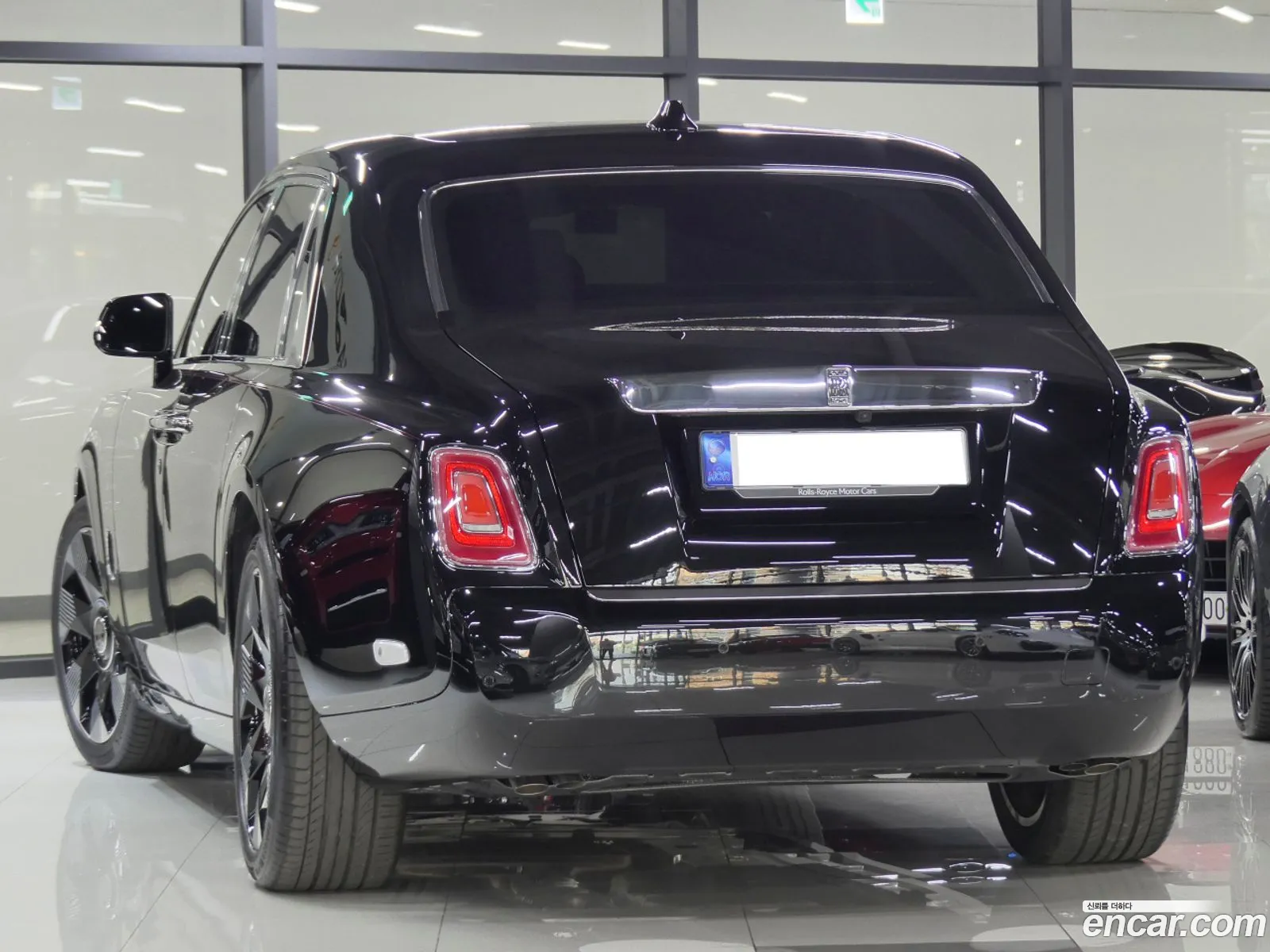 Rolls-Royce Phantom 2023 — 2