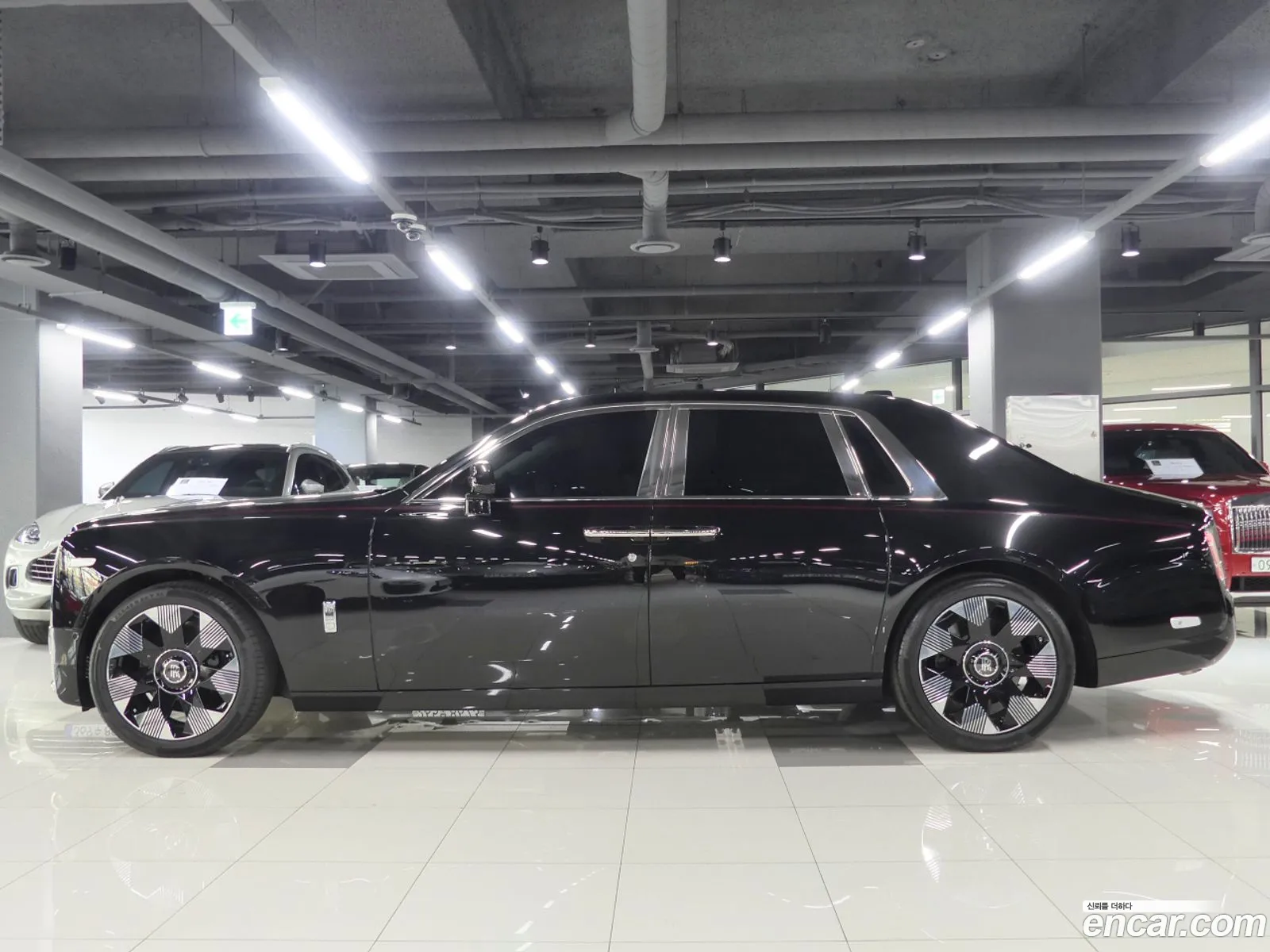 Rolls-Royce Phantom 2023 — 4