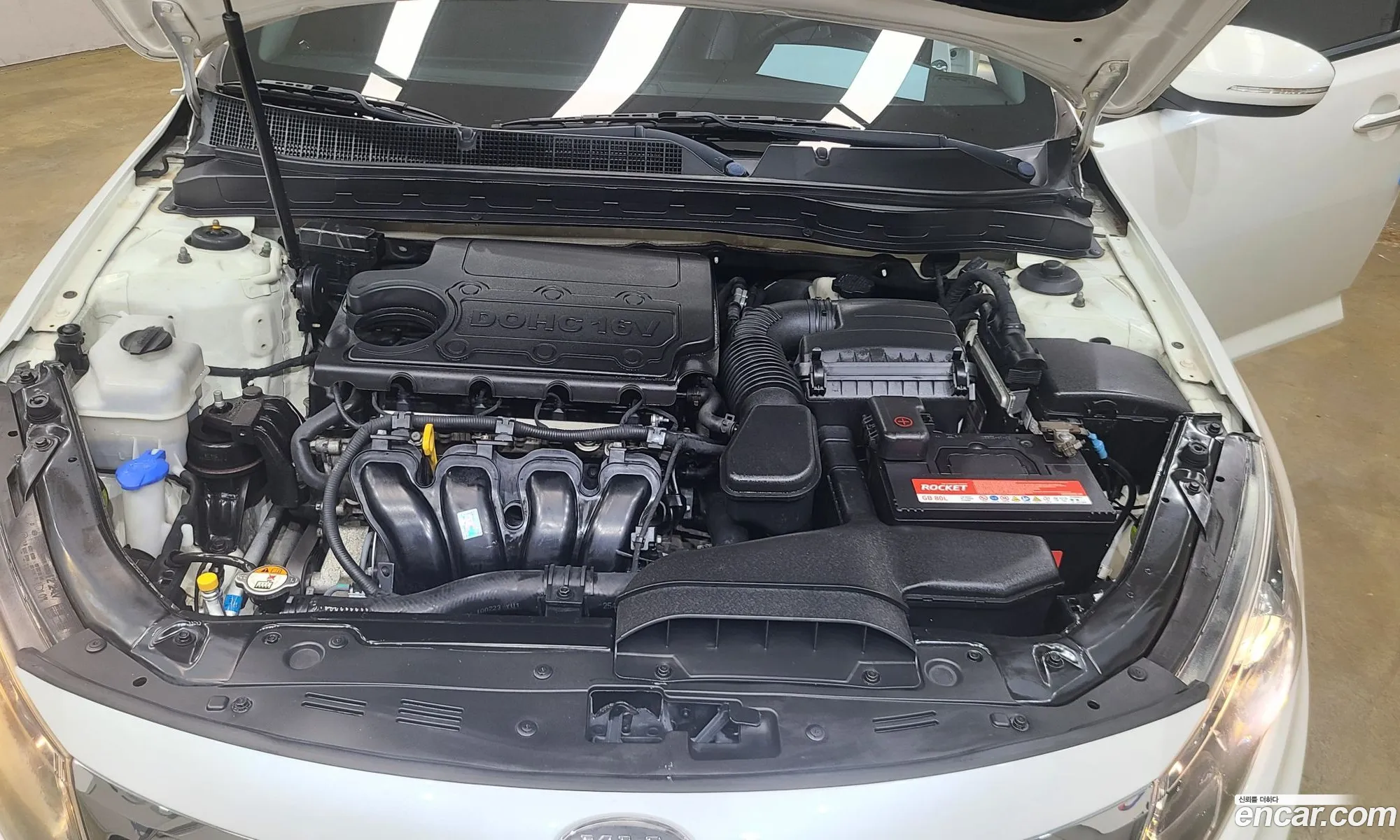 Kia K5 2010 — 19