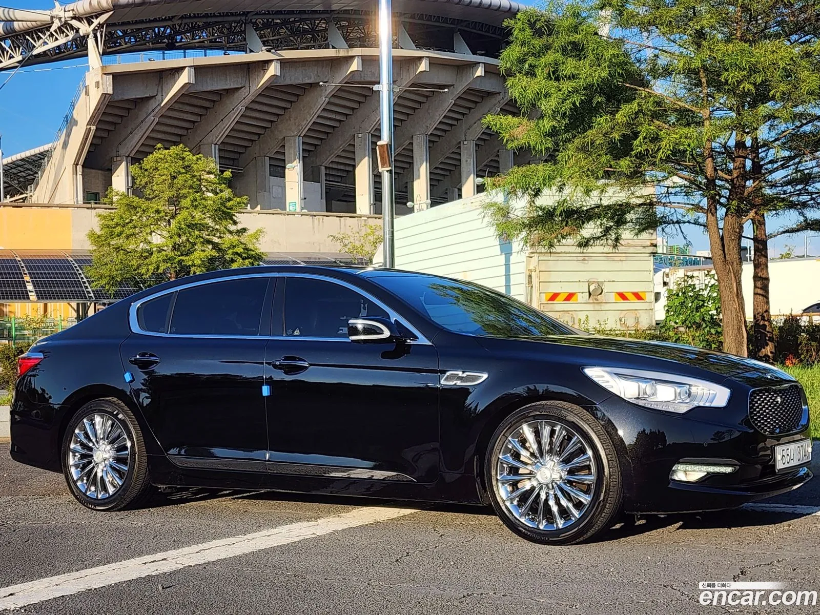 Kia K9 2015 — 18