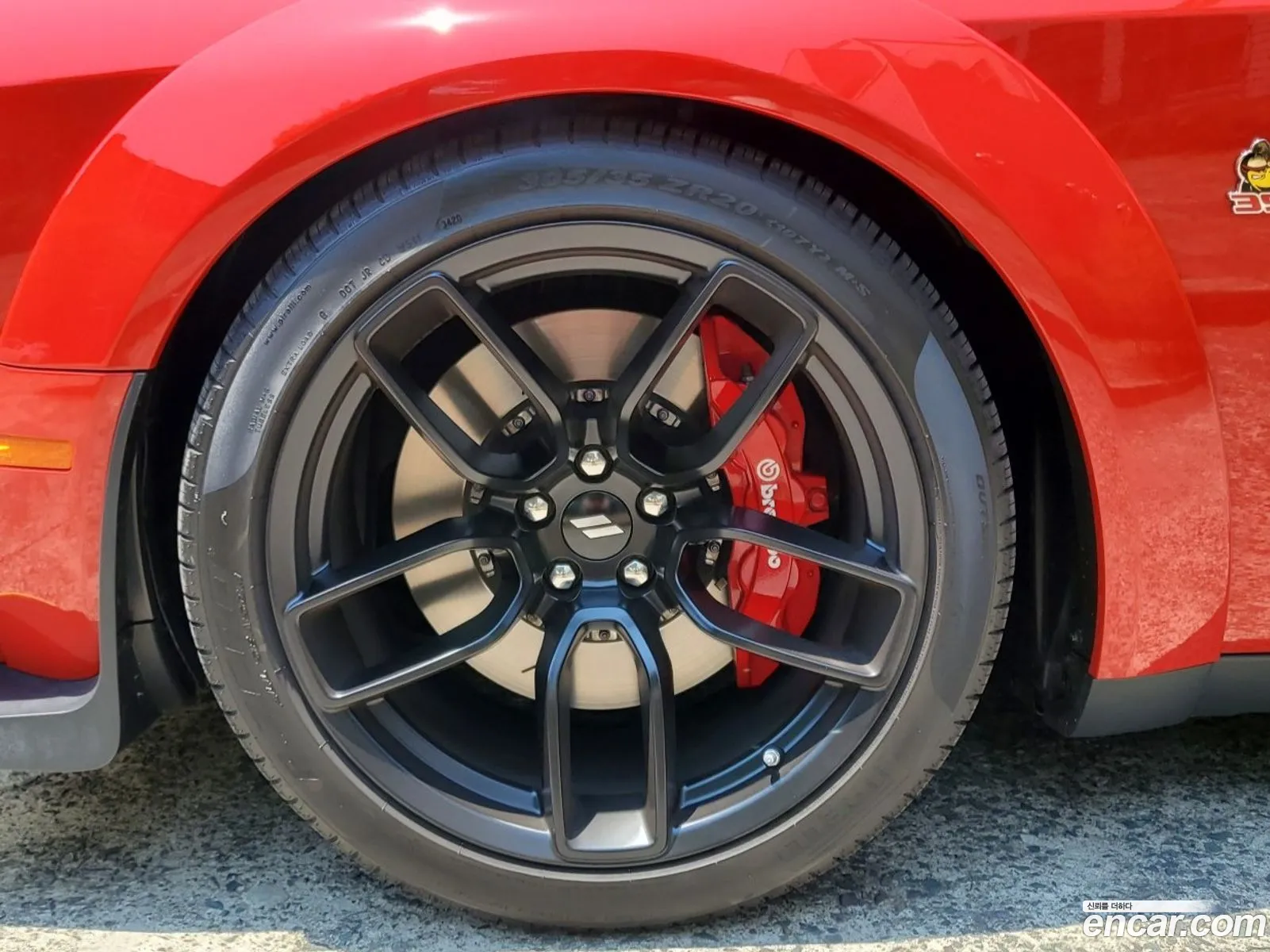 Dodge Challenger 2020 — 18