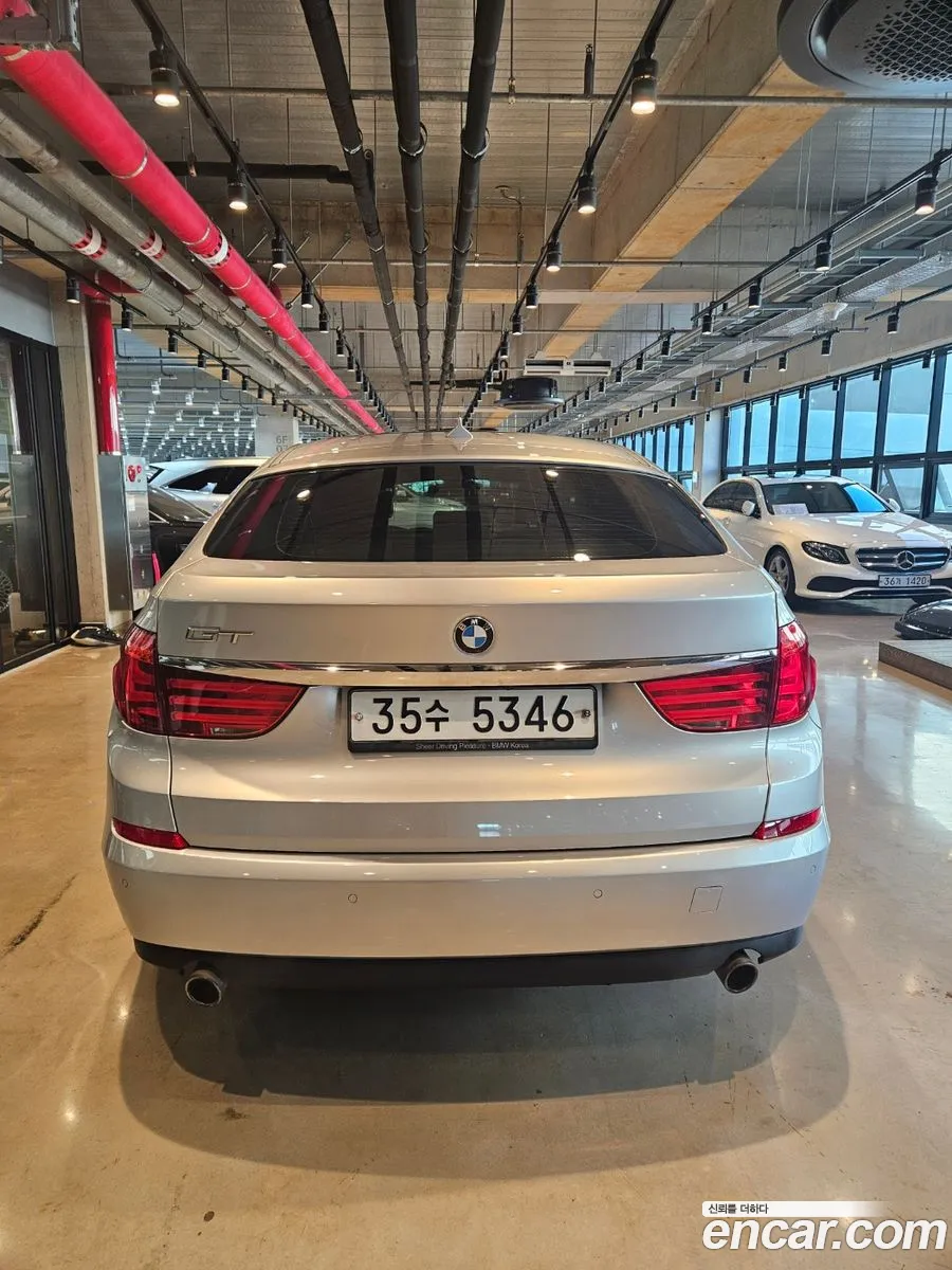 BMW 5 Series GT 2010 — 8