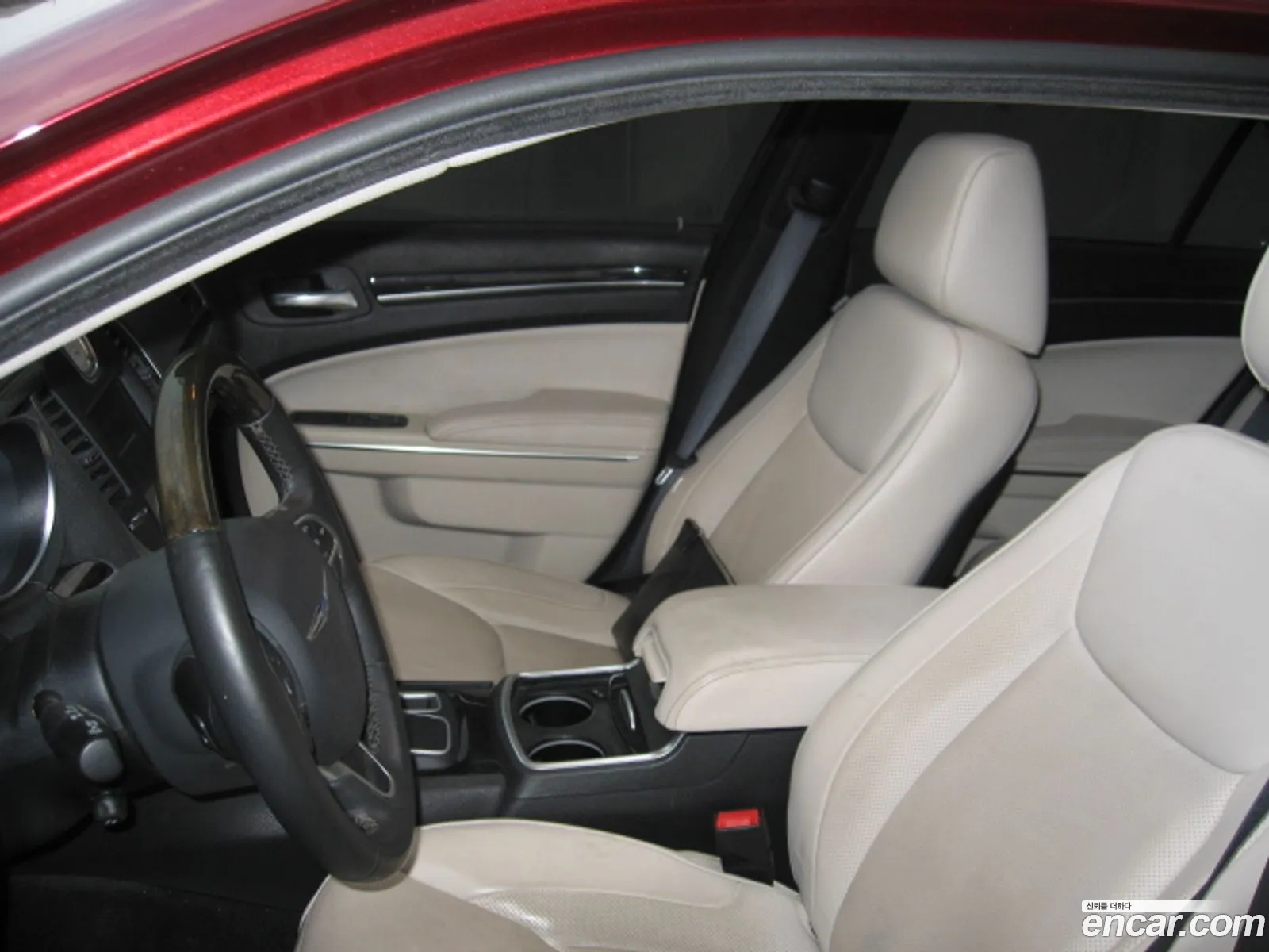 Chrysler 300C 2016 — 6