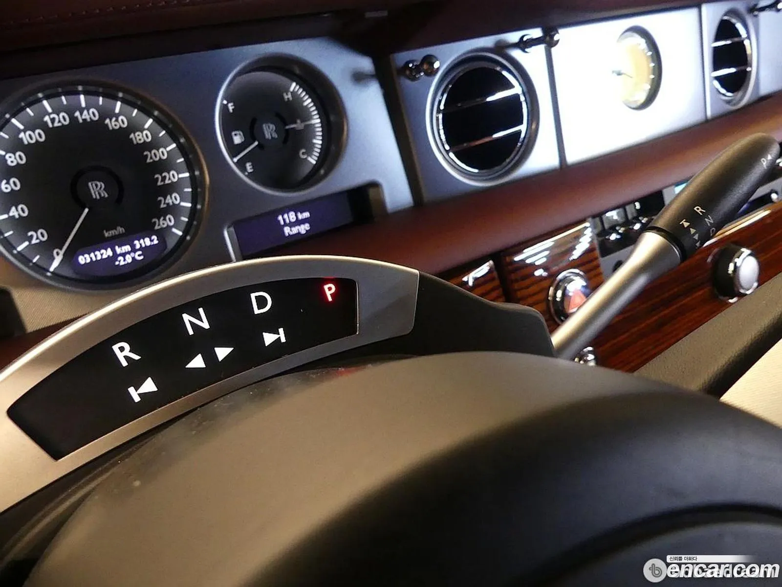 Rolls-Royce Phantom 2009 — 13