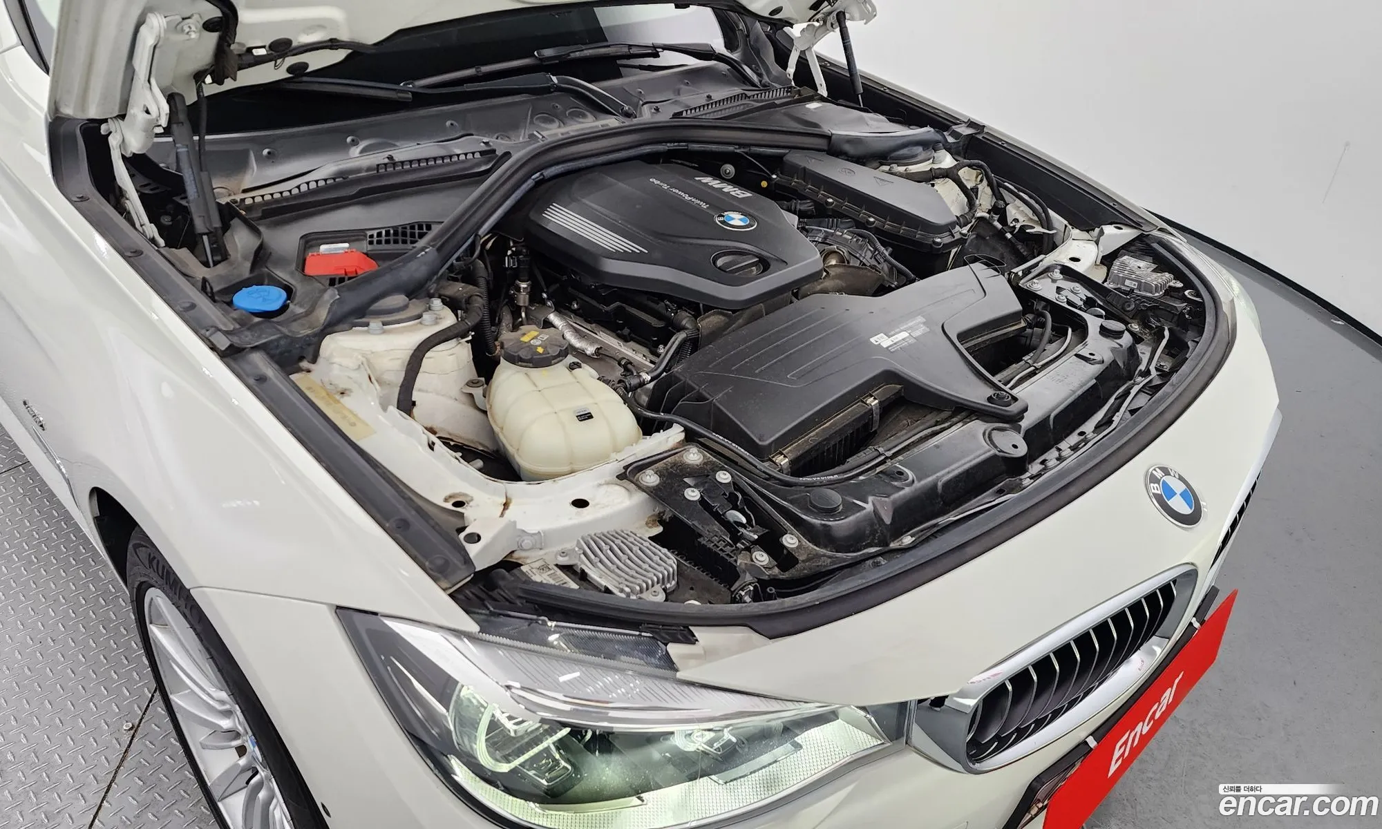 BMW 3 Series GT 2018 — 14