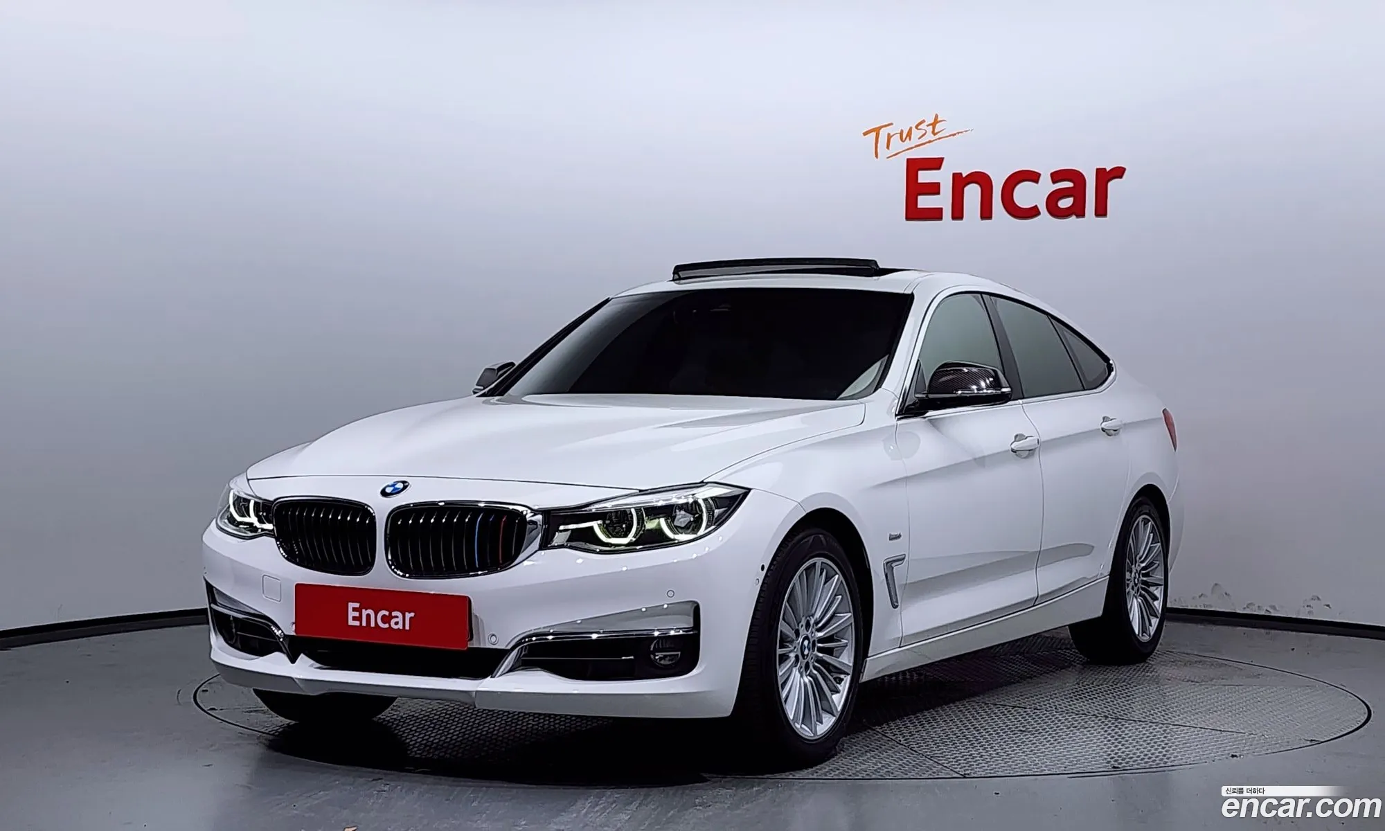 BMW 3 Series GT 2018 — 17
