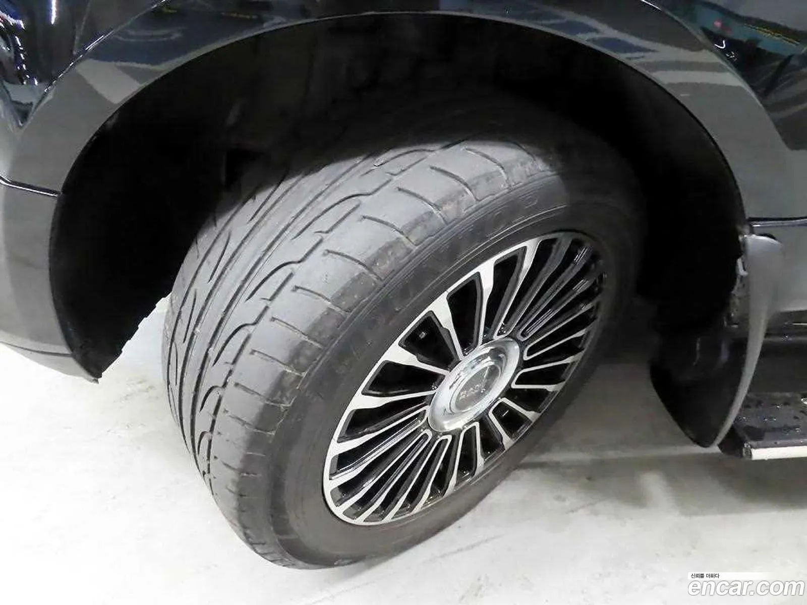 Land Rover Range Rover 2010 — 16