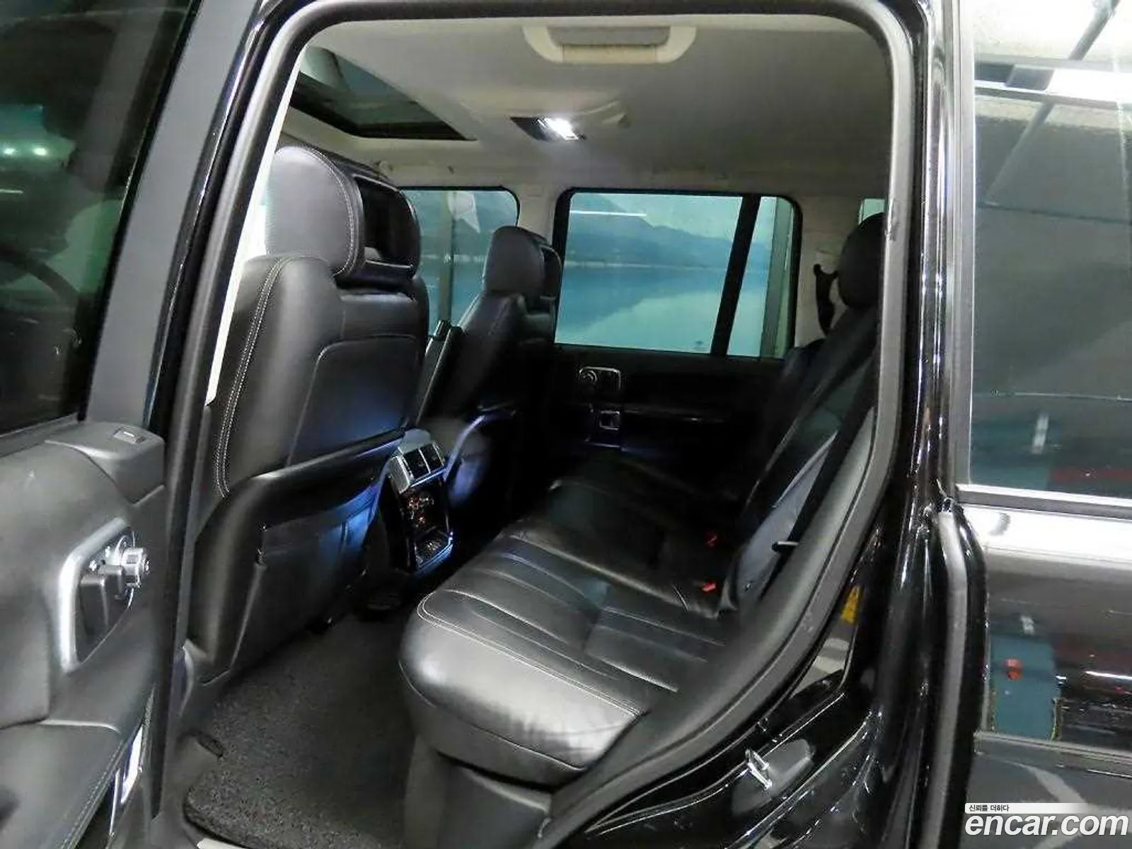 Land Rover Range Rover 2010 — 19