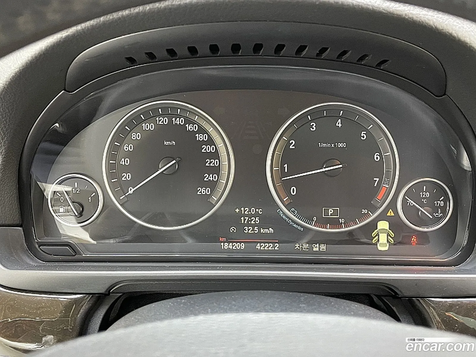BMW 5 Series 2010 — 8