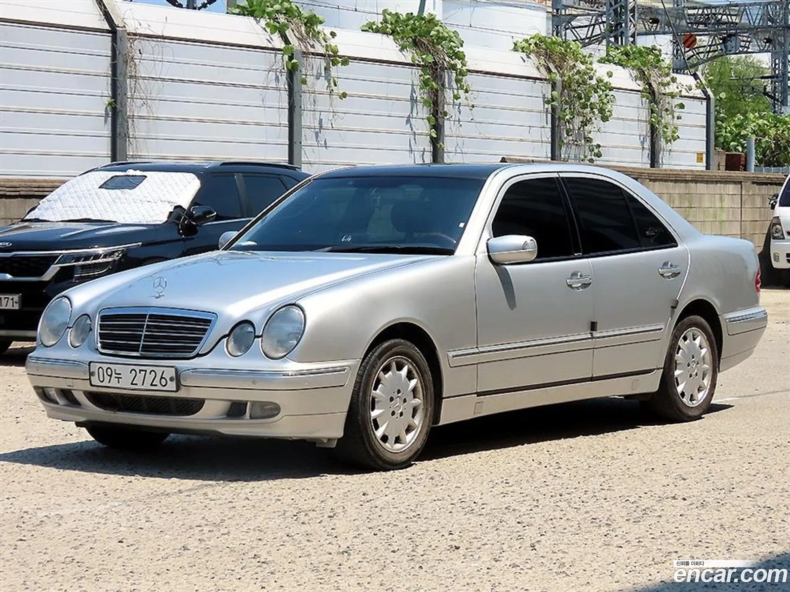 Mercedes-Benz E-Class W210 2001 — 18