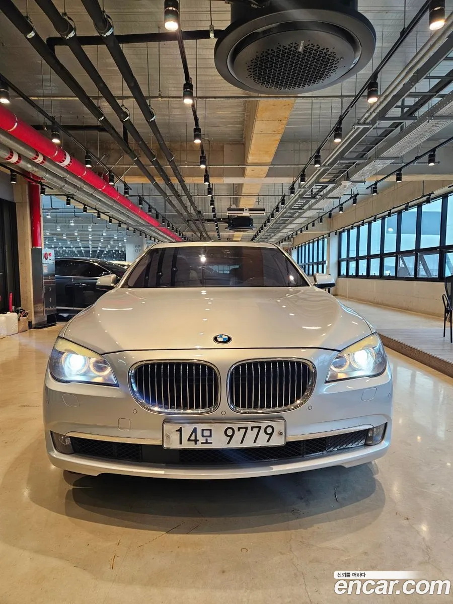 BMW 7 Series 2012 — 19