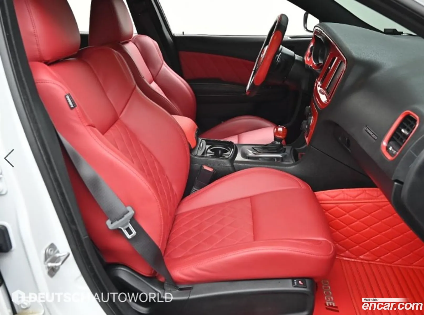 Dodge Charger 2019 — 18