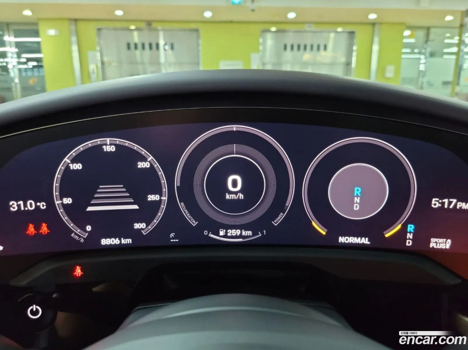 Porsche Taycan 2022 — 17