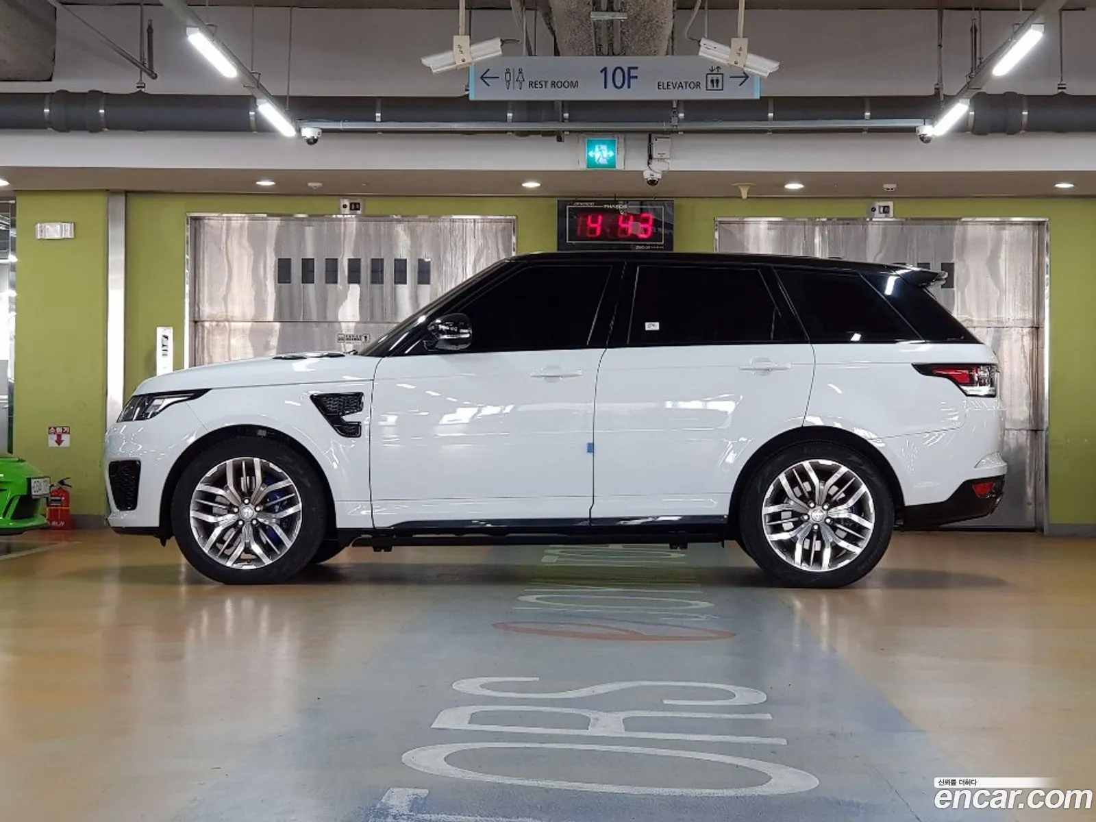 Land Rover Range Rover Sport 2015 — 18