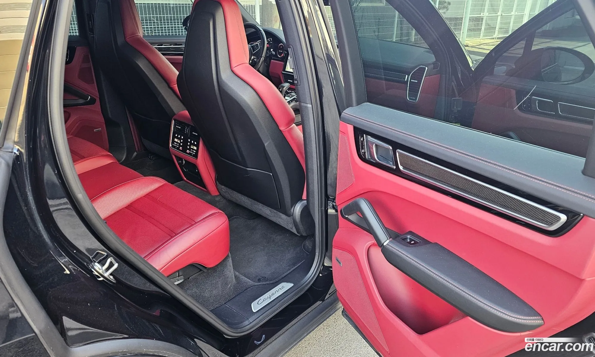 Porsche Cayenne 2019 — 18