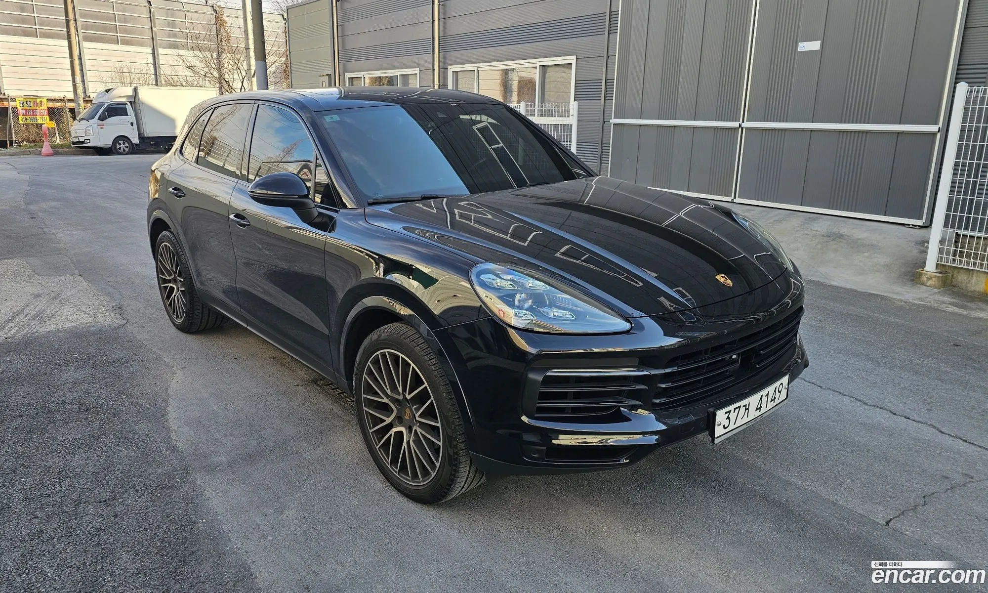 Porsche Cayenne 2019 — 20